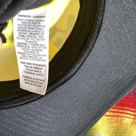 Nike classic 99 Oregon ducks SnapBack hat - Picture 8 of 11